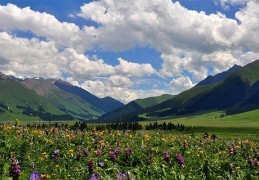 新疆旅游必去十大景点及排名